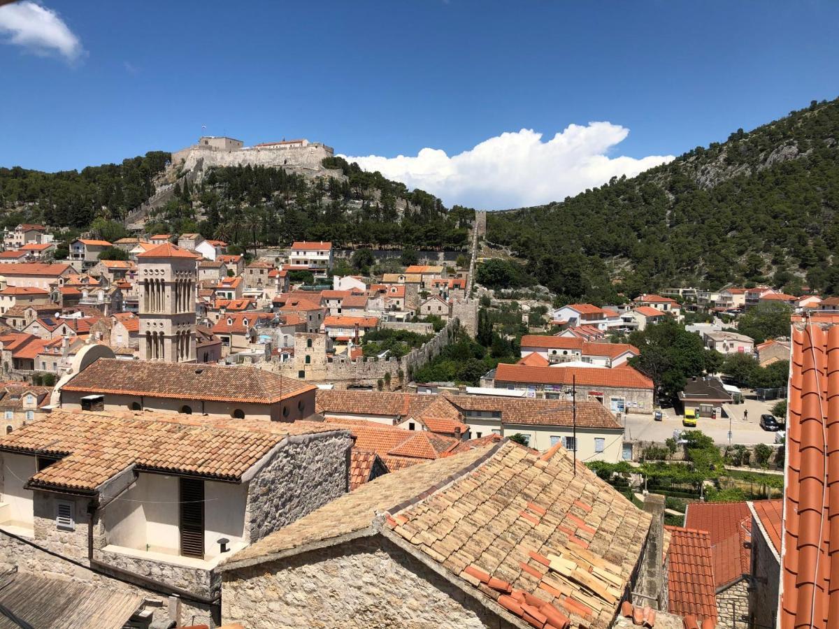 Old Town Apartment Mare Hvar Town Exterior photo
